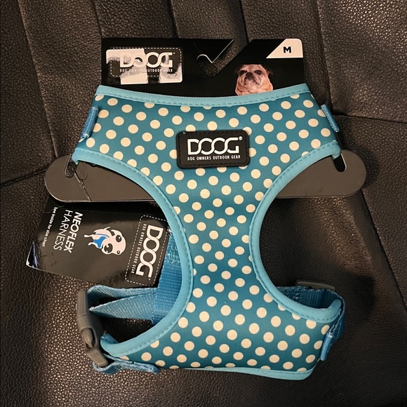 Doog Other - NWT Doog Blue and White Medium Dog Harness